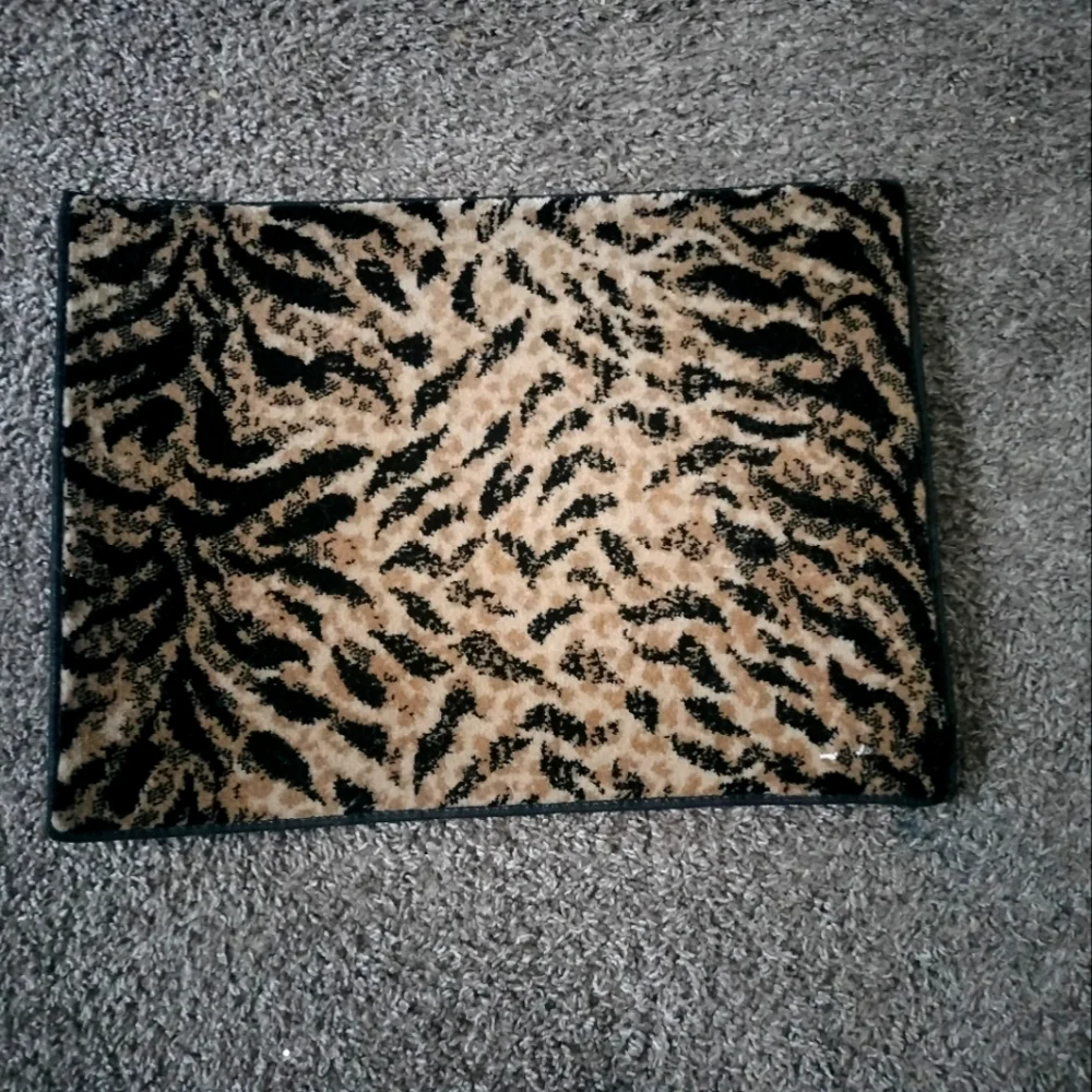 Bathroom mat